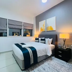 Gasthof Private In 3 Bedroom Skynest Homes Marina Pinnacle